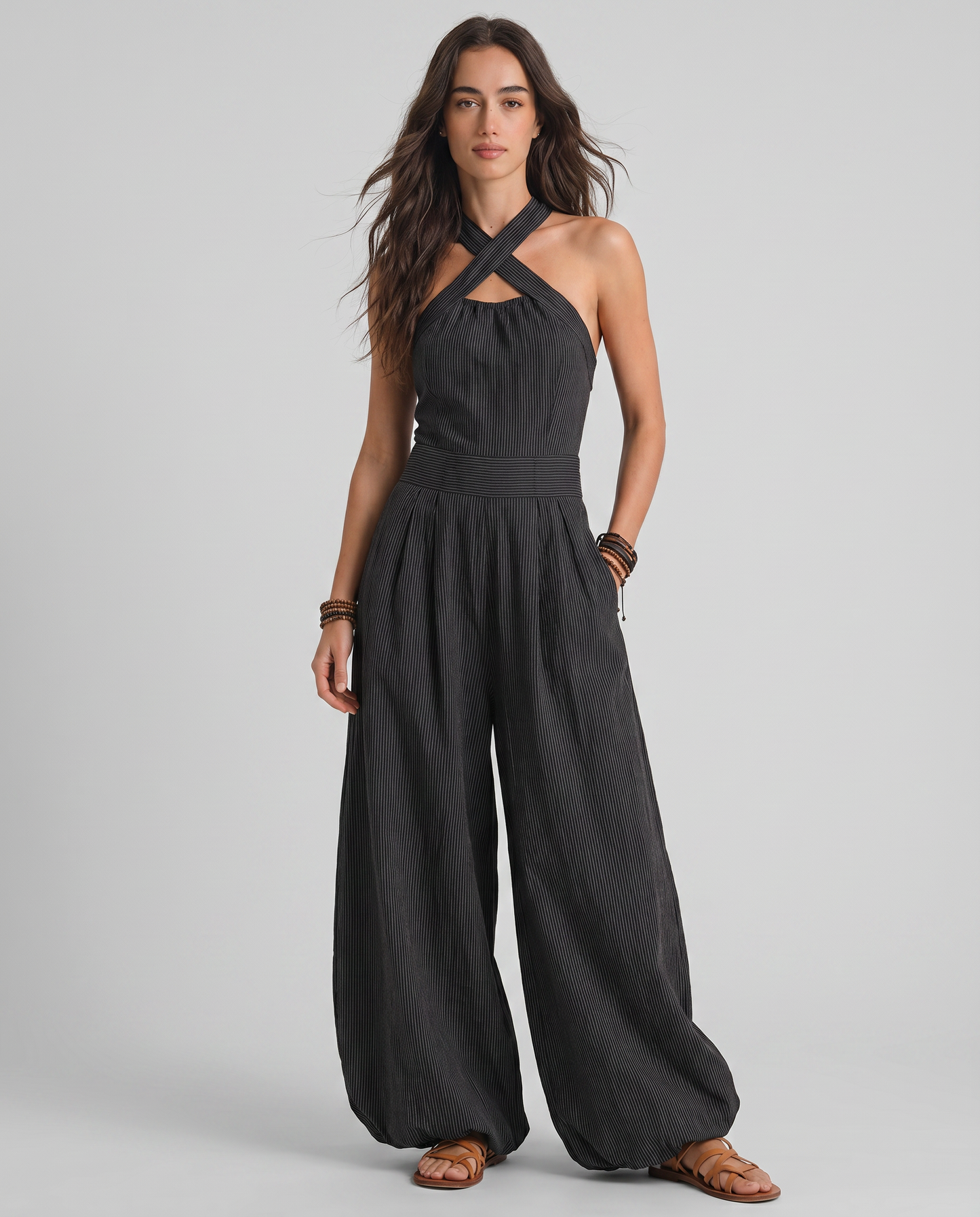 Ariadna | Mono Elegante Con Escote Cruzado